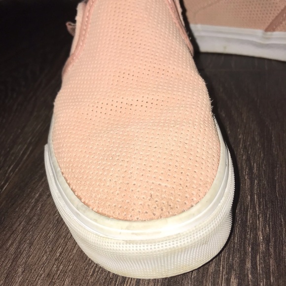 Vans - Picture 4 of 5